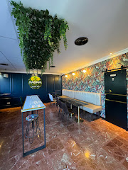 Padam Bistro