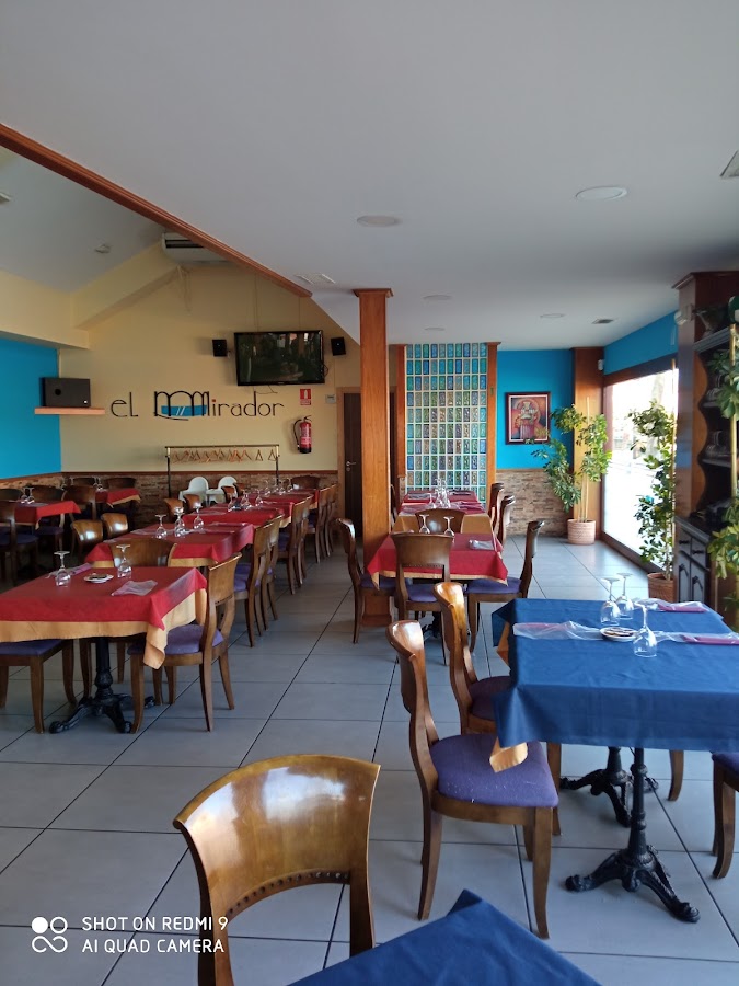 Cafetería Restaurante El Mirador