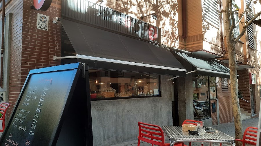 Derzu Bar - Restaurante en Barajas