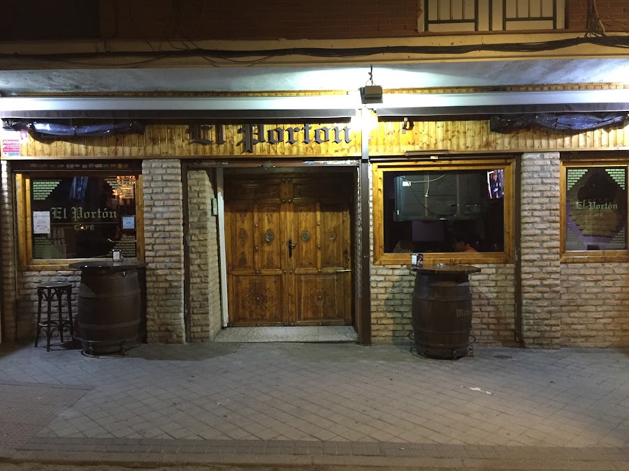 EL PORTON