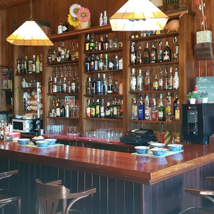 FM Pub