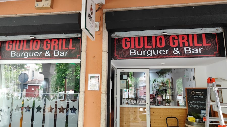 Giulio Grill
