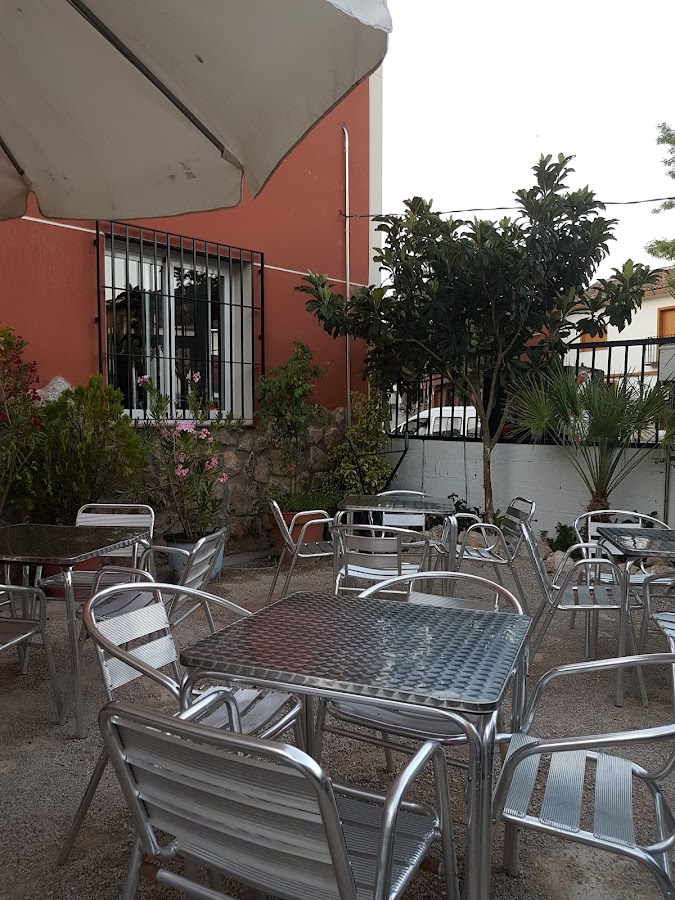 Hostal Restaurante Libra II