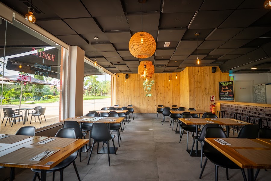 La Osa Handmade Burgers