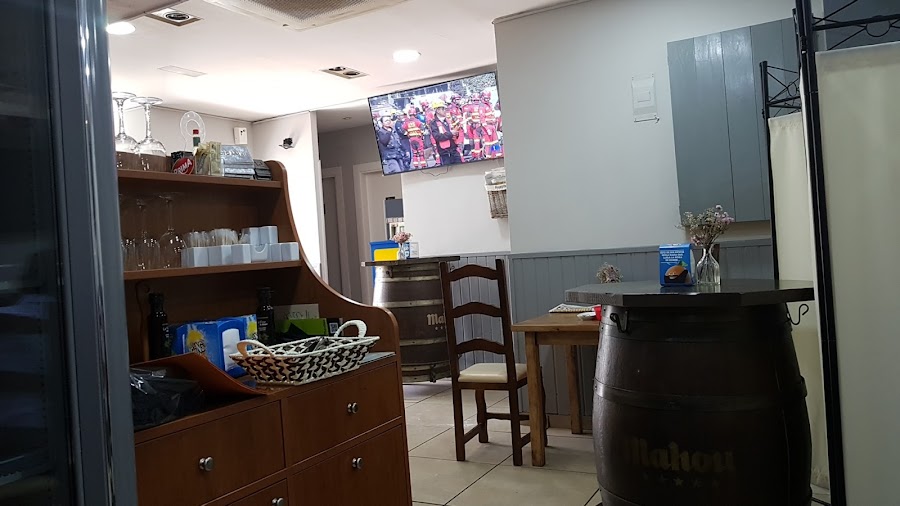La Tertulia Take Away