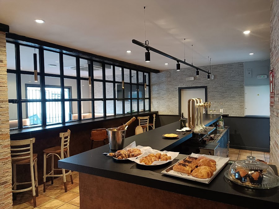 La Zona Bar
